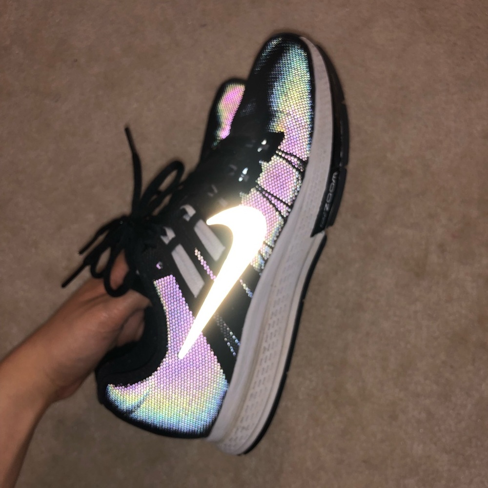 Nike zoom structure 19 flash sneakers